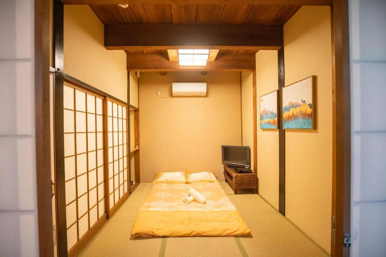 谷町君・星屋・1919福屋 0*, Осака Япония