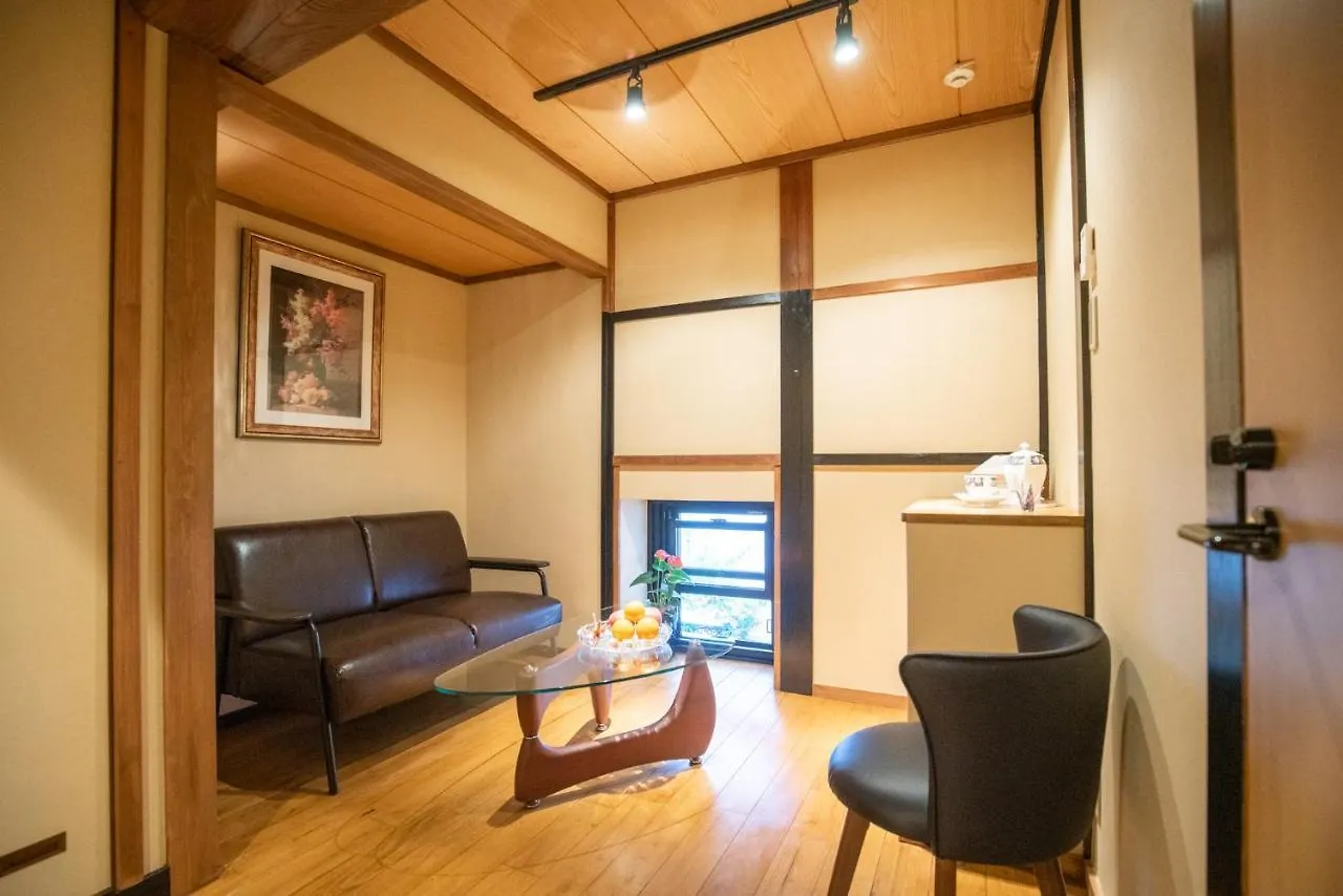 谷町君・星屋・1919福屋 Japan