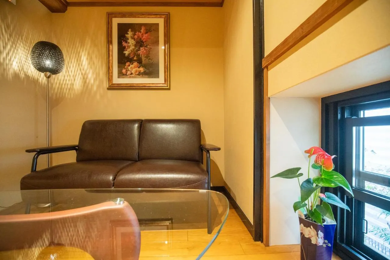 谷町君・星屋・1919福屋 Villa Osaka